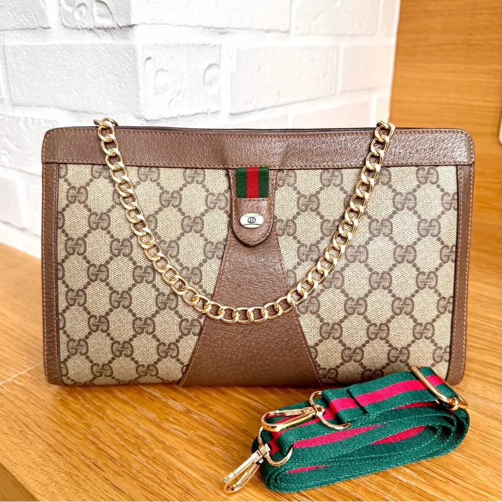 Gucci Authentic Vintage Monogram Sherry Line Clutch / Shoulder Bag